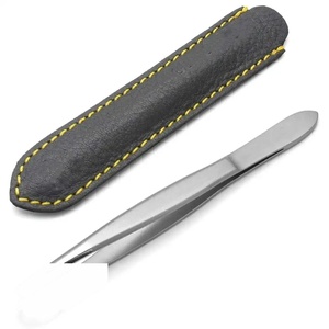 Pinzas Modernas y Ligeras para Cejas con Punta Puntiaguda, Diseño Duradero de Acero Inoxidable - Product Image 1