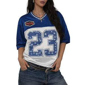 เสื้อเจอร์ซีย์แฟชั่นตาข่ายประดับเพชรทรงโอเวอร์ไซส์ คอวี สไตล์สตรีทแวร์ แนว Y2K สำหรับผู้หญิง ขายส่งเสื้อเจอร์ซีย์อเมริกันฟุตบอล - Product Image 3
