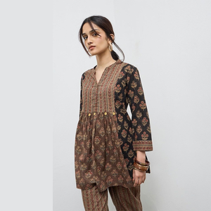 Wholesale Women's Ethnic Floral Printed Cotton Kurti Pant Set <b>Long</b> <b>Sleeve</b> <b>V</b>-<b>neck</b> Boho Tunic <b>Top</b> Loose Fit Wide Leg Trousers - Product Image 4