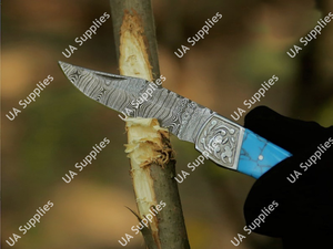 Couteau pliant artisanal en acier Damas gravé avec un manche en pierre turquoise, lame à pointe tombante et bord biseauté de 7,5 pouces, étui en cuir, EDC - Product Image 4
