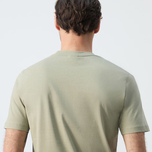 Jersey de Algodón para Caballero, Costuras Superiores, Diseño Premium, Corte Relajado, con Diseño de Logotipo Personalizado, Cuello Redondo, Diseño Casual - Product Image 5