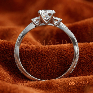 Elegant 925 Sterling Silver Oval Cut Diamond Engagement <b>Ring</b> with <b>Split</b> Shank and Baguette Accent Band for Women - Product Image 3