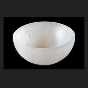 Tazón pequeño redondo tallado a mano de yeso de selenita natural de calidad superior para la curación de la meditación de la decoración del hogar a granel - Product Image 6