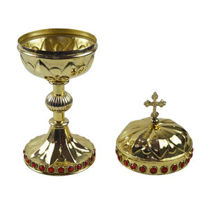 Cáliz y Ciborio Dorados para Iglesia, Cruz de Sacerdote, Artículos Religiosos Católicos a Precio Accesible - Product Image 5