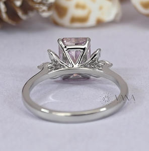 Anillo de Compromiso con Diamantes Radiantes en Forma de Catedral, Anillo de Plata de Ley con Baño de Rodio y Diamantes Radiantes en Corte Catedral para Mujer - Product Image 2