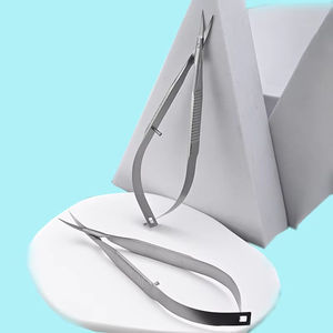 Tijeras Profesionales de Acero Inoxidable para Manicura, Eliminación de Cutículas y Piel Muerta, con Hoja Recta y Resorte - Product Image 3