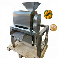 Kleine pulpmachine voor fruit, mangosapverwerking, pulp machine, mango verwerkingsapparatuur/mango ontpit- en klopmachine