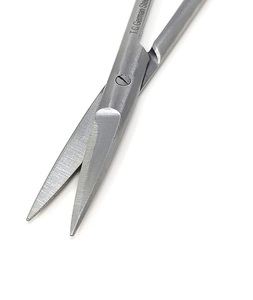 กรรไกรตัดม่านตาทางการแพทย์คุณภาพสูง ใบมีดตรง ตัดละเอียด สำหรับมืออาชีพ ได้รับการรับรองมาตรฐาน ISO - Product Image 5