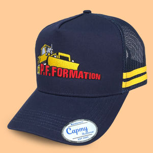 Casquette de camionneur P.F.Formation pour homme, bleu marine, en maille, réglable, avec logo brodé sur le panneau avant, design décontracté à 6 panneaux - Product Image 3