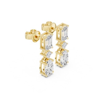 Boucles d'oreilles élégantes de qualité supérieure, forme ovale princesse émeraude, or massif 14 carats, boucles d'oreilles tendance pour femmes, design de bijoux avec diamants de laboratoire. - Product Image 4