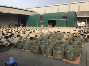 กระถางต้นไม้หญ้าทะเล2ใบพร้อมขาตั้งโลหะเป็นมิตรกับสิ่งแวดล้อมชุดกระถางต้นไม้ในร่มผลิตในเวียดนาม - Product Image 6