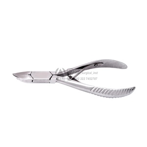 Artesanía de estilo ruso/pinza profesional para cutículas de acero inoxidable | Herramienta de cuidado de uñas de precisión Afilado ruso - Product Image 5
