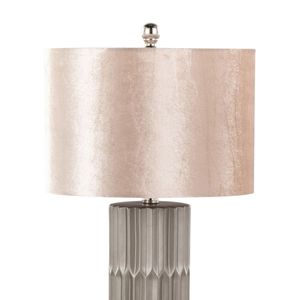 Lampada da tavolo contemporanea in ceramica Tania da 22 pollici in marrone e marrone metallizzato con paralume color champagne di - Product Image 3