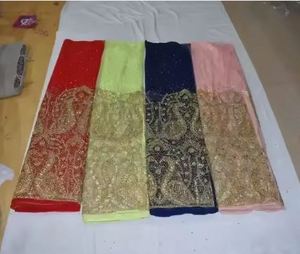 Tissu de dentelle de mariage élégant pour robe de mariée, tissu brodé en soie de qualité supérieure pour robe de luxe, prix promotionnel par l'exportateur - Product Image 4