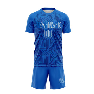 Ensemble de maillots et shorts de football personnalisés en gros, vêtements de sport respirants et à séchage rapide pour l'entraînement d'équipe, en vente en ligne - Product Image 2