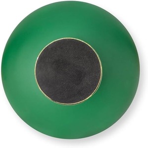 Bandeja Decorativa Ecológica de Metal Verde Mate con Base y Detalles Interiores Dorados, Estilo Cáliz Verde Contemporáneo para Fiestas - Product Image 6