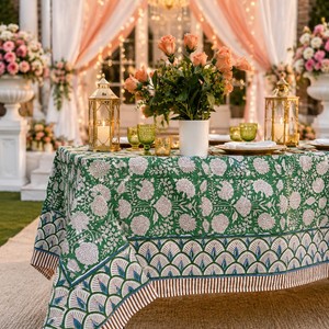 Nappe en coton imprimée à la main motif floral, style campagnard indien et français, pour salle à manger et mariage - Product Image 6