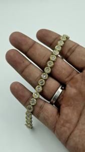 Bracelet tennis pour femme en argent sterling plaqué, orné de diamants naturels jaunes et blancs, au design luxueux – Cadeau idéal pour les occasions festives - Product Image 4