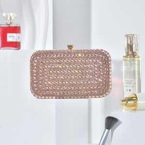 กระเป๋าคลัทช์ปักลายดีไซน์เนอร์ ราคาถูก สวยหรู สำหรับสุภาพสตรี ใช้ในงานแต่งงาน งานปาร์ตี้ และงานกลางคืน - Product Image 3