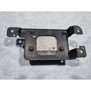 ECU Equus VI 2010 Usada OEM 964003N100 Reemplazo Directo - Product Image 5