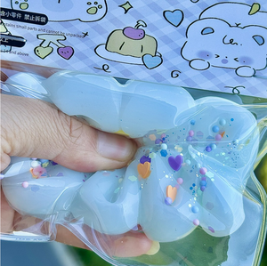 Nuevos Juguetes Blandos de Mochi para Apretar, Mochi Waffle con Purpurina, Juguetes Antiestrés Ultra Suaves para Adultos y Niños - Product Image 3