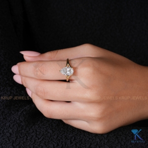 Pear Shaped Lab Grown Diamond <b>Solitaire</b> Engagement <b>Ring</b> Solid Yellow Gold Split Shank Bridal Fine Jewelry For Women's Everyday - Product Image 6