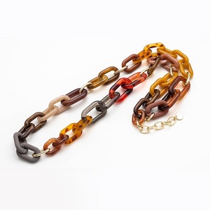 High Quality Transparent Epoxy Resin Chain Links Colorful Wall <b>Hanging</b> Decoration and wall accent best colors available - Product Image 5