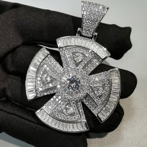 Colgante de Moissanita Giratorio de Plata 925 de Alta Calidad Personalizado para Rapper, Joyería Hip Hop con Diamantes de Moissanita - Product Image 2