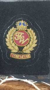 Patch en feutre non tissé noir brodé en 3D avec motif d'aigle doré et d'ancre pour sacs - Product Image 5