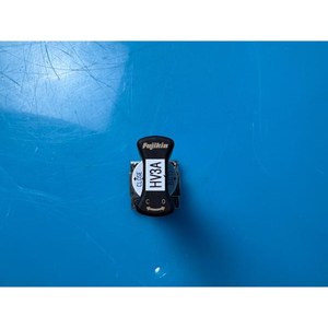 Fujikin 316L-P FUNSDL-21G-6.35UGC # A วาล์วไดอะแฟรมแบบแมนนวลที่ใช้เป็นชิ้นส่วนอุปกรณ์เซมิคอนดักเตอร์แบบดั้งเดิม - Product Image 4