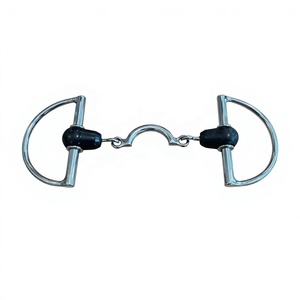 Mors en caoutchouc D BITS avec port de taille 1.1/2' pour chevaux - Product Image 1