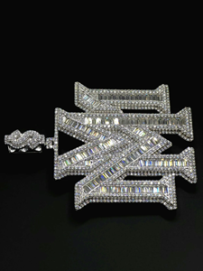 Pendentif lettre M en moissanite, style baguette glacé, bijoux hip-hop, collier personnalisé avec monogramme, cadeau - Product Image 1