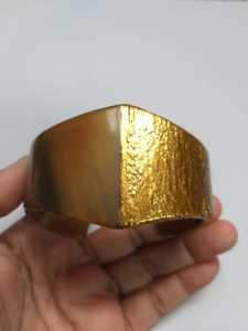 Bracelet manchette géométrique en corne de vache, bijou moderne chrétien unisexe, cadeau - Product Image 2