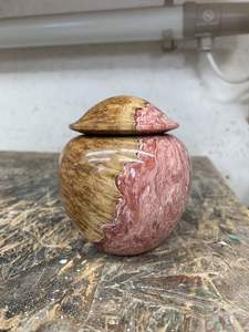 Tarro de almacenamiento de cocina de madera natural con tapa para organizar frutas secas, nueces, dulces, bocadillos y artículos esenciales de despensa. - Product Image 2