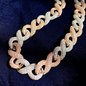 สร้อยคอคิวบันโมอิสซาไนต์ขนาด 8 มม. ขายส่ง จัดส่งรวดเร็ว ประดับเพชร VVS เงินแท้ 925 สไตล์ฮิปฮอป สร้อยข้อมือคิวบันสุดหรู - Product Image 5