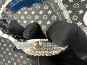 นาฬิกาโมอิสซาไนต์ VVS คุณภาพสูงระดับหรูหรา แบบสั่งทำพิเศษ ประดับเพชรเต็มเรือน ตัวเรือนโรสโกลด์ สไตล์ฮิปฮอป ระบบอัตโนมัติ - Product Image 5