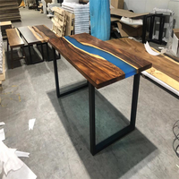 Table à manger en bois de noyer de style moderne avec résine époxy transparente pour cuisine et restaurant, décoration intérieure