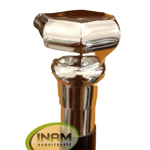 Canne de marche sculptée en laiton ovale avec manche en bois foncé |   Canne de marche décorative classique avec poignée en métal poli - Product Image 1