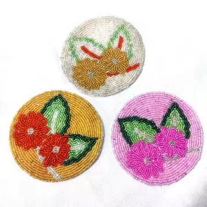 Posavasos Modernos Hechos a Mano para Decoración del Hogar, Alfombrillas y Bases de Cuentas de Vidrio Impermeables - Product Image 5