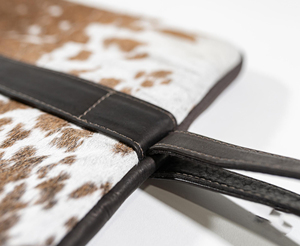 Housse pour ordinateur portable en cuir véritable fait main avec fourrure de vache, étui mince de protection, sacoche de créateur pour ordinateur portable LHLS-0005 - Product Image 3