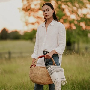 Panier en cuir marron fait main avec poignée, panier de rangement, vente en gros, écologique, fabriqué au Vietnam - Product Image 3