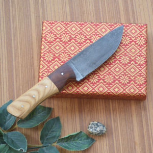 Couteau de chasse en acier inoxydable de haute qualité, fait main, plat, multi-usage pour le camping, avec étui, personnalisable OEM, vente en gros - Product Image 4