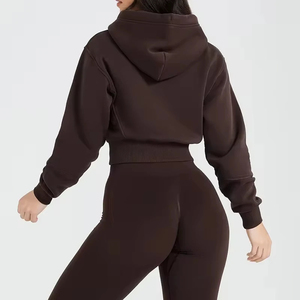 Sudadera con Capucha Corta para Mujer, Diseño Personalizado Oversize, Ajuste Regular, con Logotipo Frontal Personalizado, para Invierno - Product Image 2
