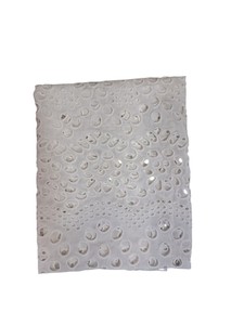 Tela de Algodón Blanco con Bordado Schiffli y Ojales, con Motivos Geométricos, Ondas y Flores para Prendas de Verano, Venta al Por Mayor - Product Image 3