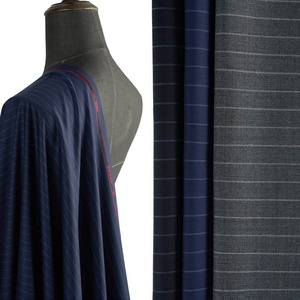 Traje Formal de Hombre Estilo Británico Americano con Rayas Finas, Mezcla de Lana y Poliéster, Cuello Solapa, Transpirable para Negocios - Product Image 3