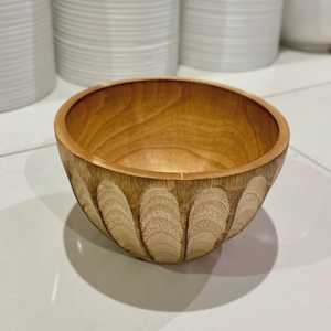 Tazón de madera hecho a mano con acabado natural tallado, diseño Wabi Sabi para servir alimentos, tazón de cocina ecológico. - Product Image 3