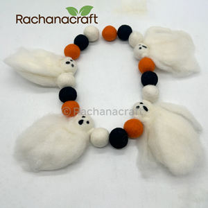 Guirnalda de Fantasmas de Fieltro Hecha a Mano para Halloween – Decoración Colgante Ecológica para Fiestas, Pancarta de Fieltro Personalizada Hecha a Mano - Product Image 2