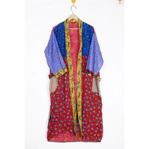 ชุดกิโมโนสไตล์ญี่ปุ่น ชุดกิโมโนผ้าไหมอินเดีย เสื้อคลุมเซ็กซี่สำหรับผู้หญิง ชุดกิโมโนผ้าไหมยาว ชุดคลุมอาบน้ำ ชุดกิโมโนผ้าไหมวินเทจ ชุดกิโมโนลายดอกไม้ - Product Image 2