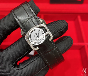 AARVA JEWELS นาฬิกาเพชรหรูหรา ตัวเรือนสแตนเลสทรงสี่เหลี่ยม กระจกหน้าปัด สายขนาด 20 มม. ระบบควอตซ์อนาล็อก ขนาด 38 มม. สำหรับผู้หญิง - Product Image 3