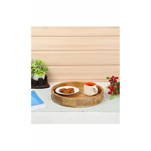 Plato Circular Rústico de Madera al por Mayor |   Bandeja de Servir Artesanal con Patrón Abstracto Color Miel Natural - Product Image 2
